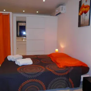 villa-ti-punch-sainte-anne-grande-terre.comcaribbean.com/